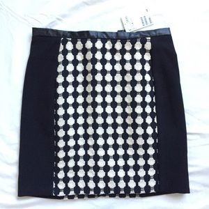 NWT H&m patterned mini skirt